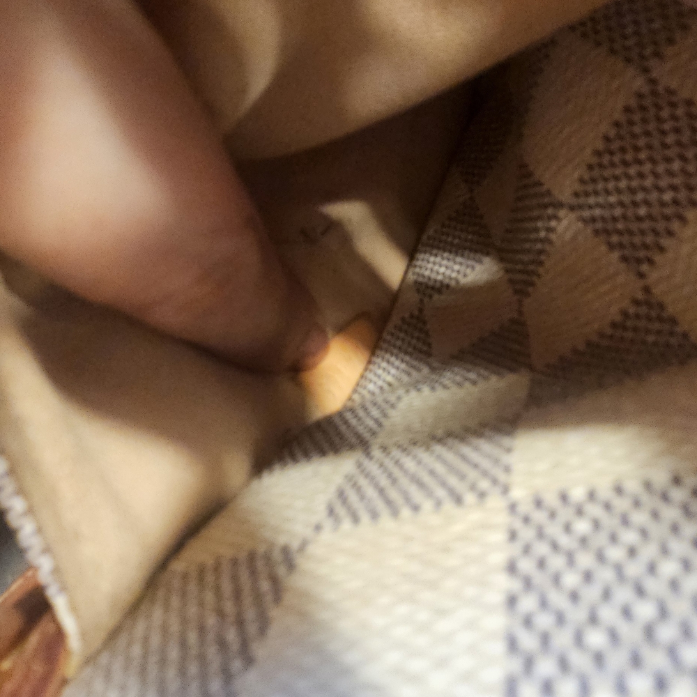Louis Vuitton Damier Azur Canvas Totally-authentic With Leather Straps - Picture 13 of 13